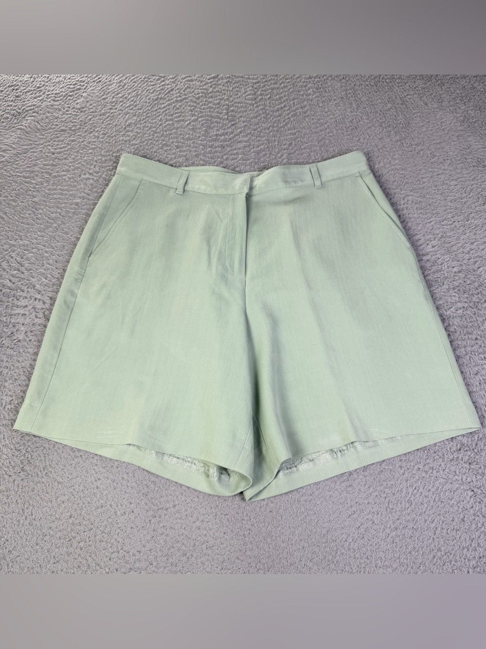 NWT Tommy Bahama Lucky Penny Shorts Womens 10 Green Silk Preppy Beach Casual